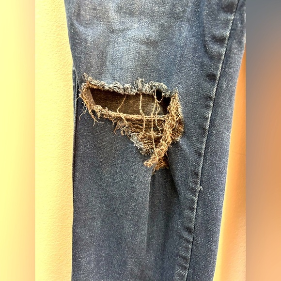 GOOD AMERICAN - Picture 3 of 6